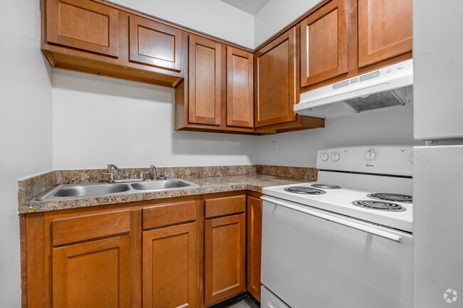 Interior Photo - Parkridge Pointe Rental