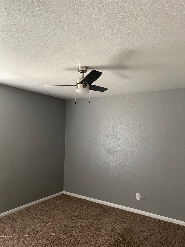 Tidwell Park Apartments Houston, Texas 3 units available After55