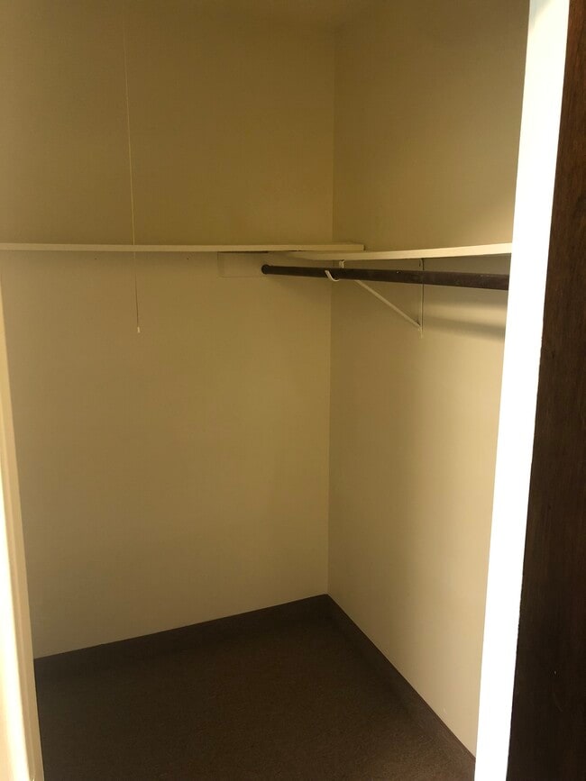 Avery Heights Senior Living Apartments Groton, Connecticut 0 unit