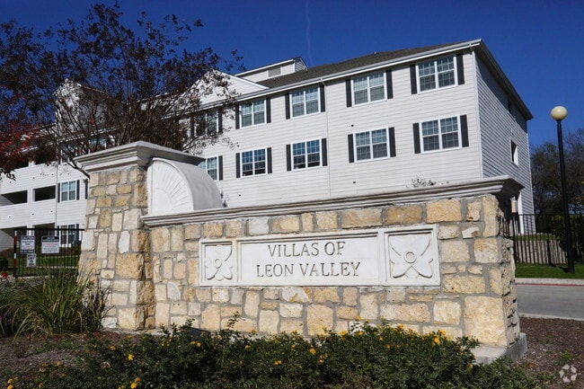 Villas of Leon Valley - Villas of Leon Valley Apartments