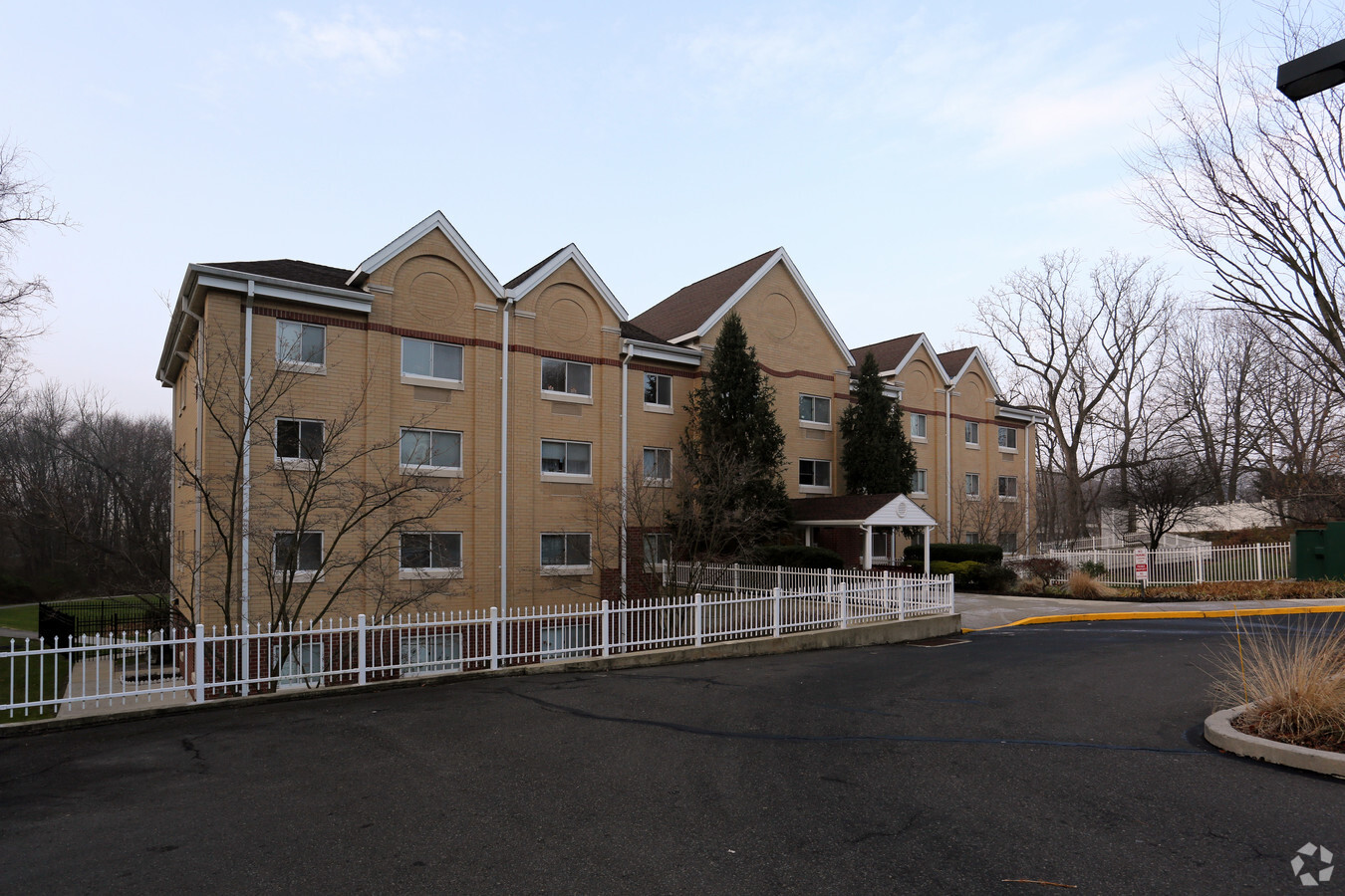 Photo - Sidewater House Apartments