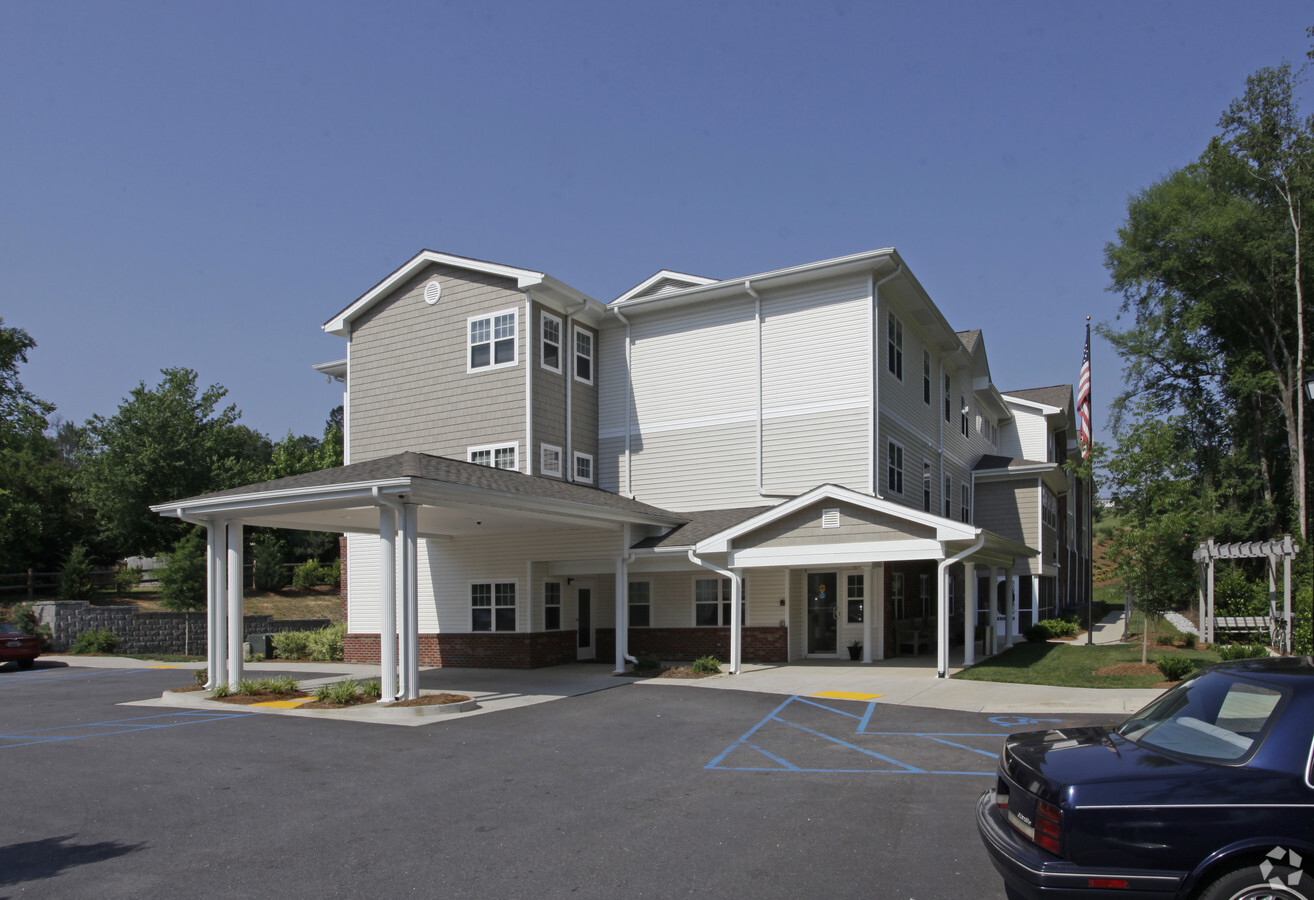 Chandler Creek Village - Chandler Creek Village Apartments