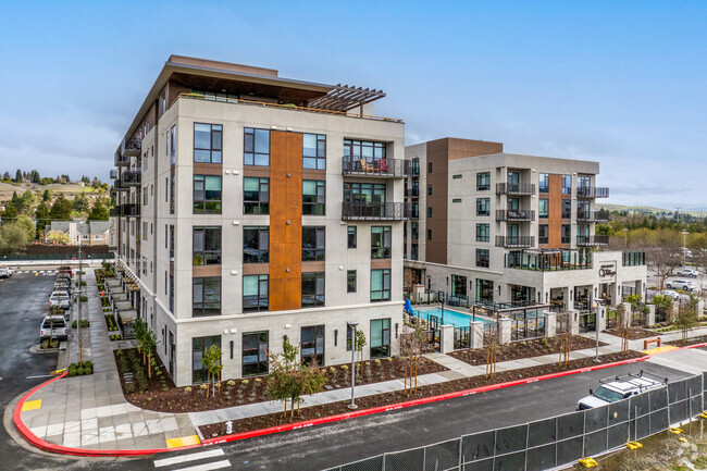 Building Photo - Belmont Village San Ramon Rental