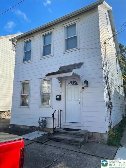 Building Photo - 132 E Union Blvd Rental