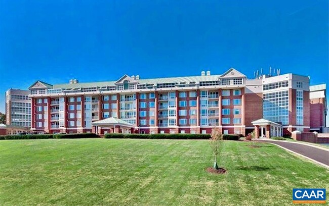 Building Photo - 500 Crestwood Dr Rental