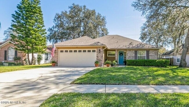Photo - 1585 Crabapple Cove Ct N Rental