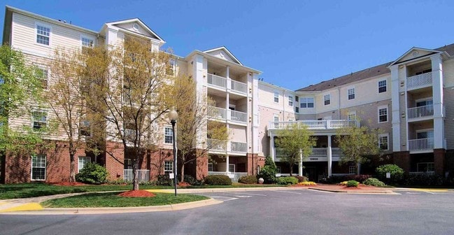 Building Photo - The Gardens at Wakefield Rental