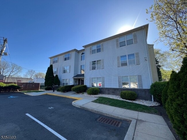 Photo - 1270 N Broad St Rental