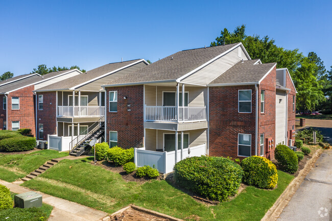 The Nova Apartments - Memphis, Tennessee - 11 units available | After55