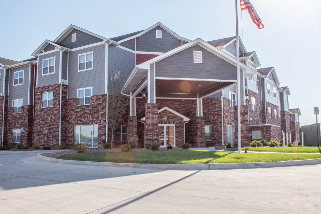 Delmar Meadows - Delmar Meadows Apartments