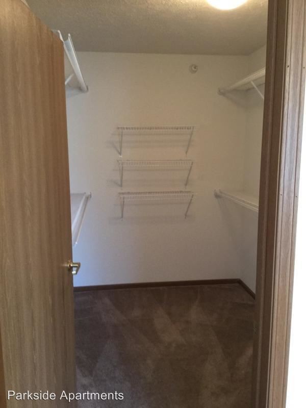 Parkside Apartments Omaha, Nebraska 1 unit available After55