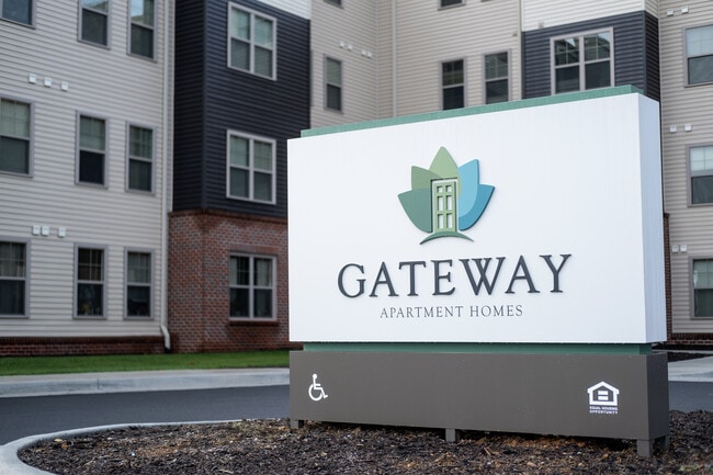 Building Photo - Gateway Residential Partners, LP Rental