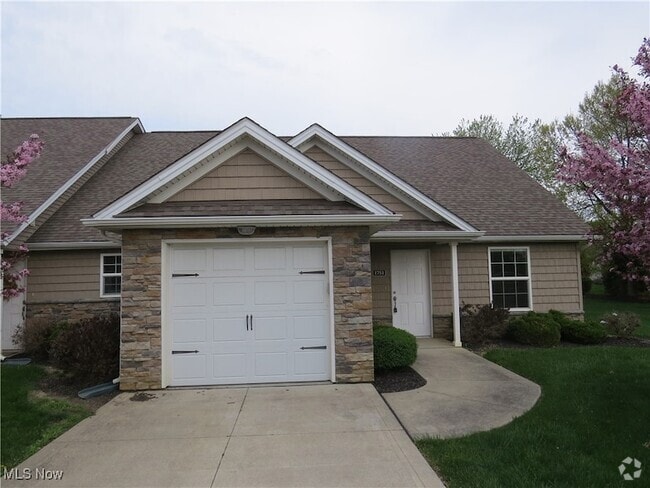 Building Photo - 1751 Blase Nemeth Rd Rental