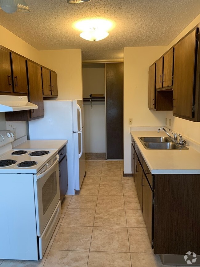 Building Photo - Nymore Evergreen Acres Rental