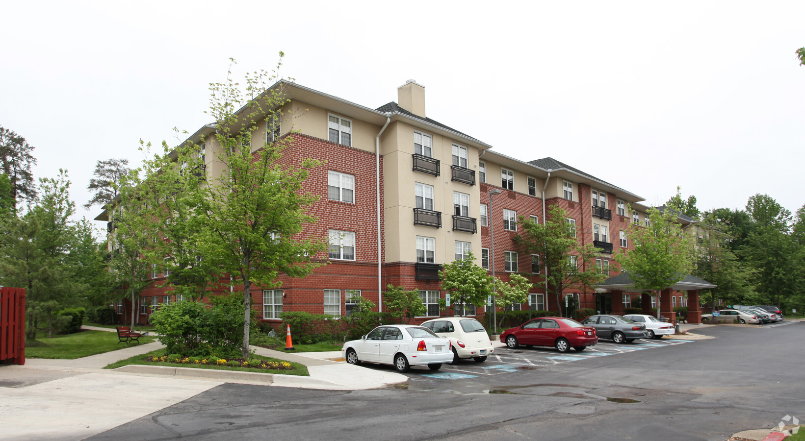 Park View at Colonial Landing - Park View at Colonial Landing Apartments