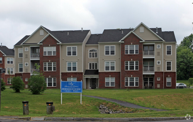 Building Photo - Silverwood at the Radisson Rental