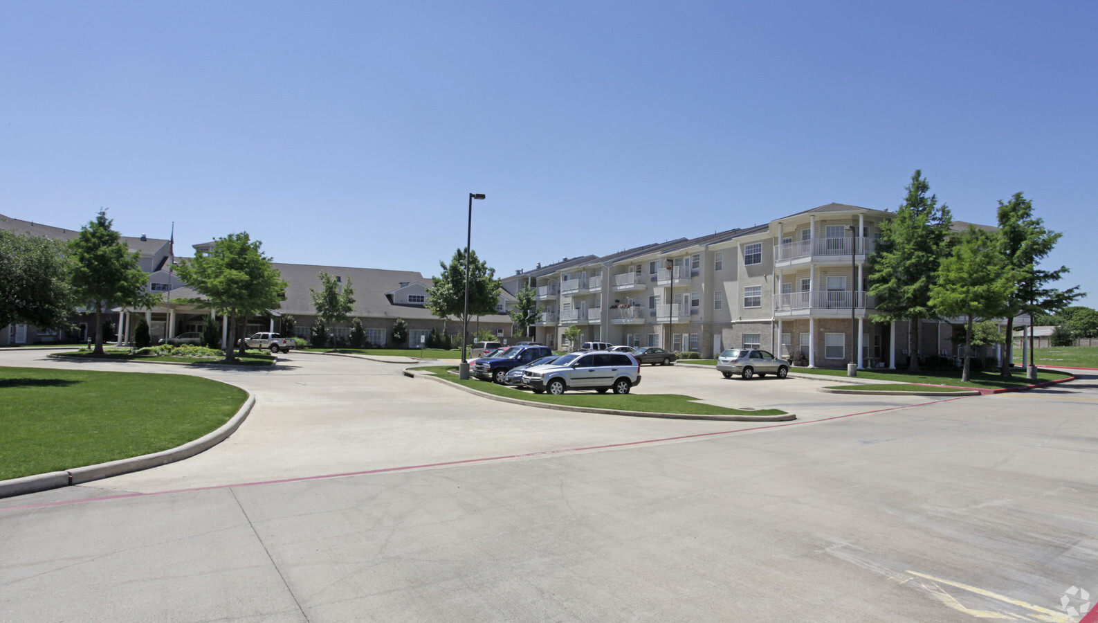 Photo - Waterford of Mesquite Apartments