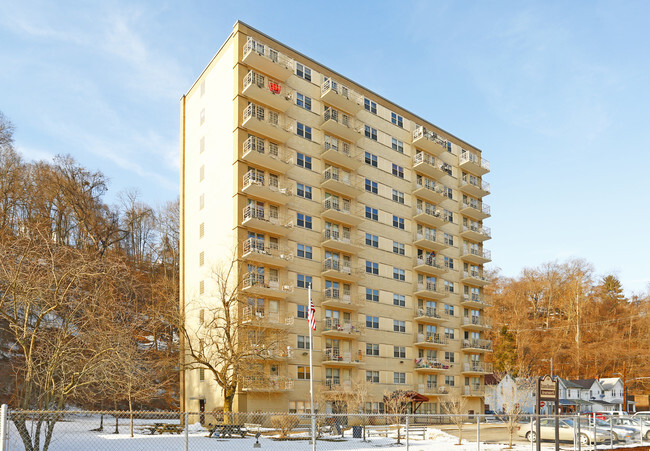 Building Photo - Eleanor Roosevelt Apartments