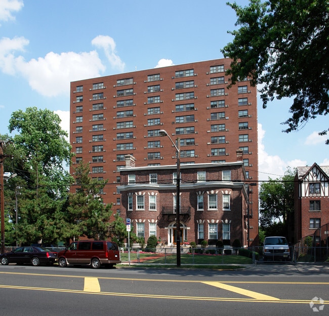 55+ Communities & Senior Living in Kearny, New Jersey After55