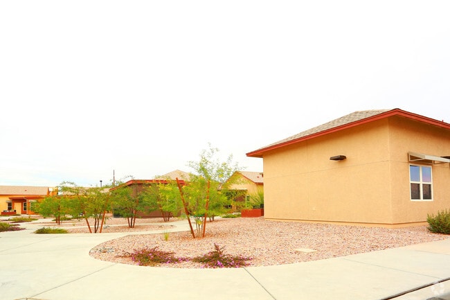 Photo - Silverwood Casitas Apartments