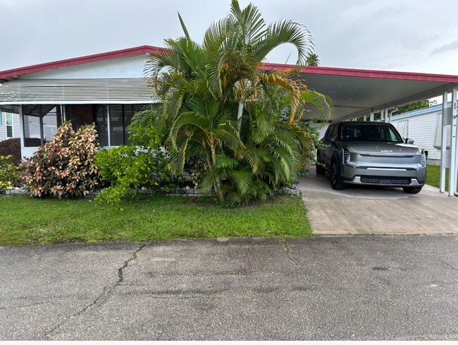 Building Photo - 342 Heritage Blvd