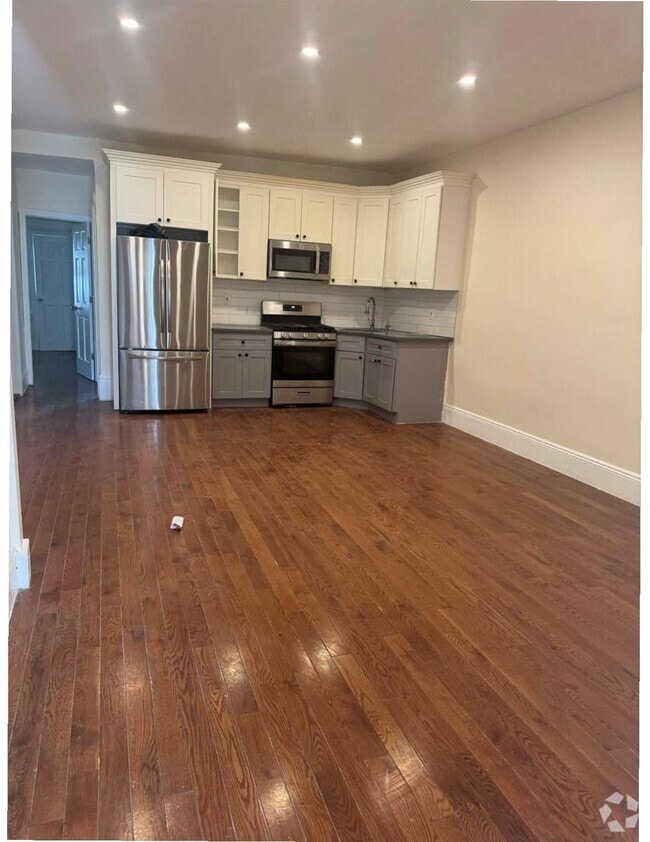 Building Photo - 301 Grant Ave Rental