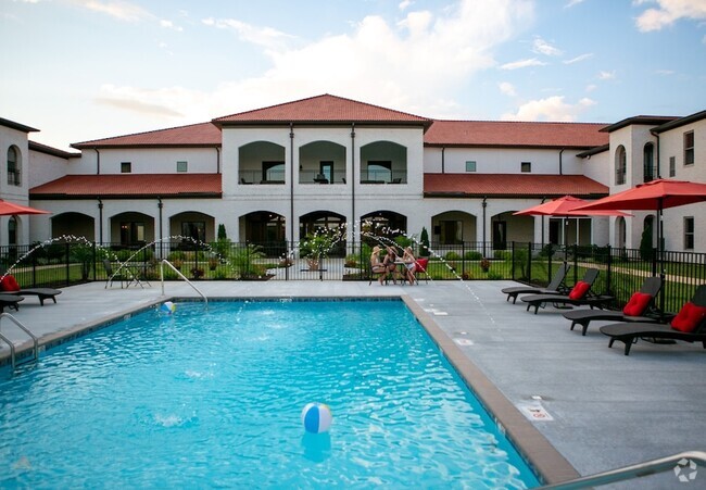 Building Photo - 150 Club House Dr Rental