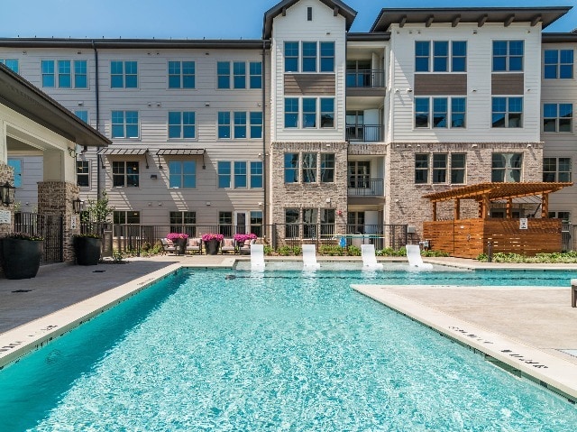 Pool - Album Keller Ranch 55+ Active Adult Apartm... Rental