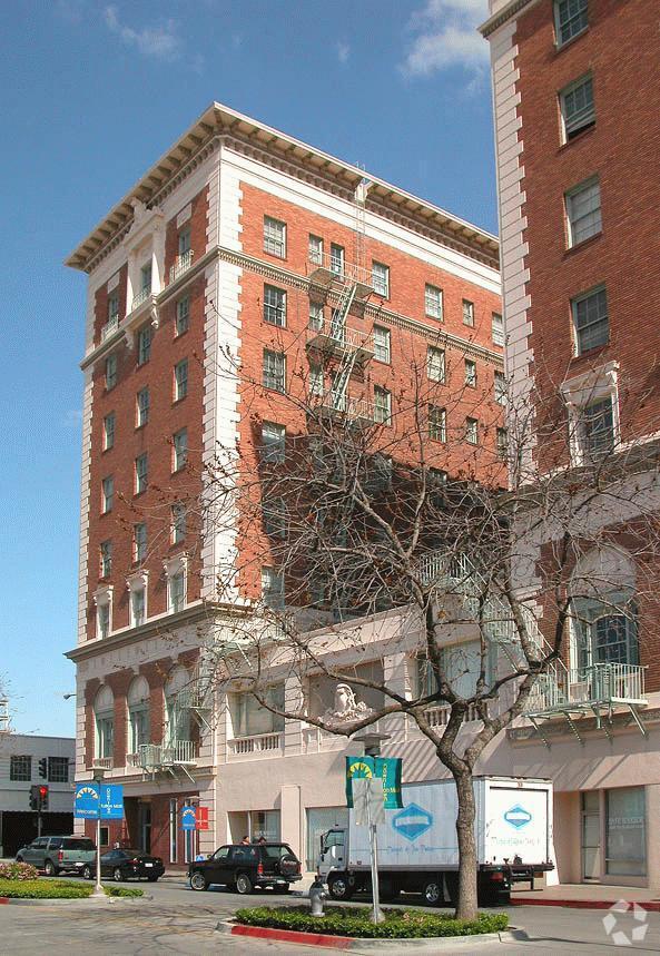 Kern Street facing - The Californian Apartments