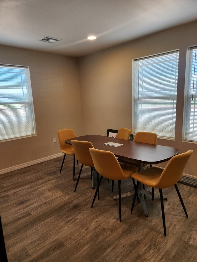 Ridgeview Heights Apartments El Reno, Oklahoma 2 units available