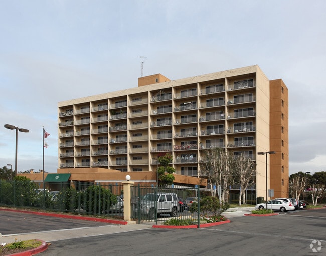 Primary Photo - Kimball Tower