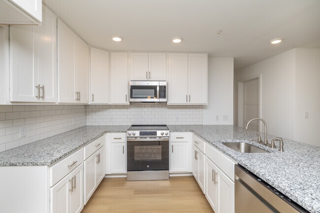 Interior Photo - Victorian Village at Hatboro