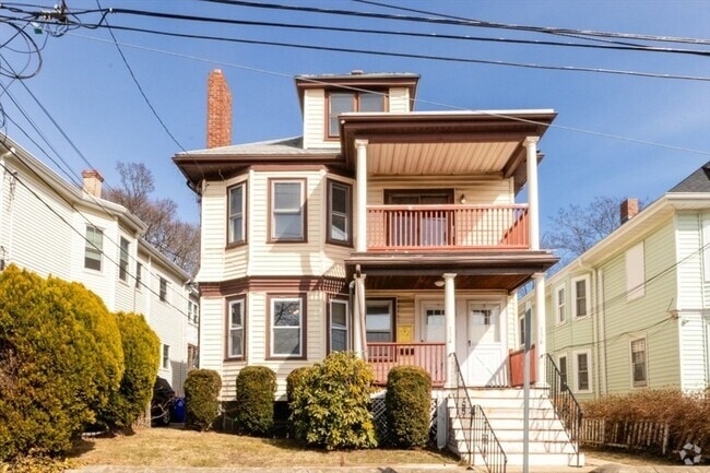Building Photo - 134 Train St Rental