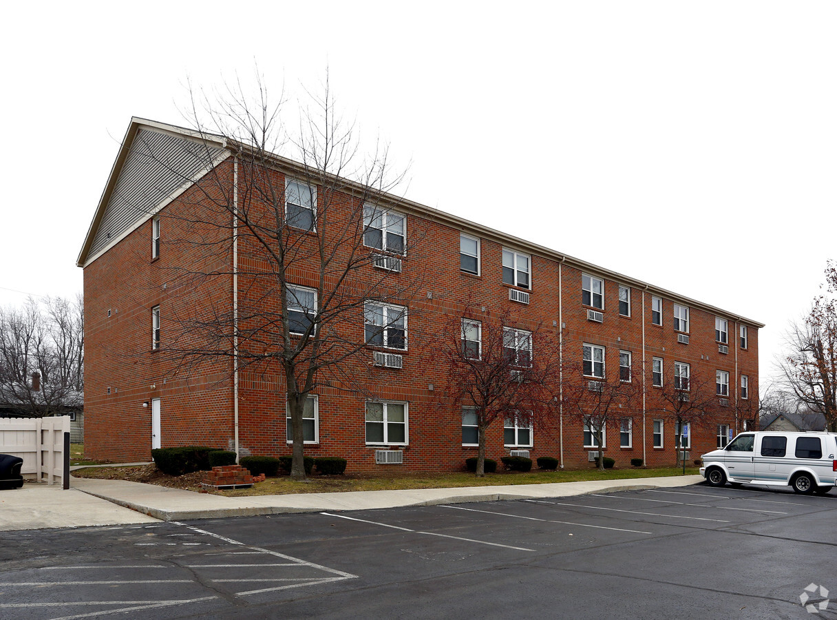 Calvary Plaza - Affordable Housing - Calvary Plaza - Affordable Housing Apartments