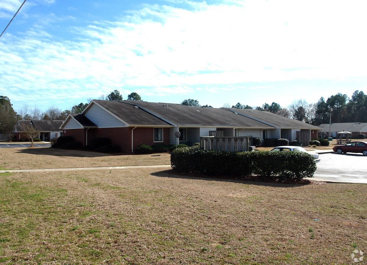 Marlboro Place Apartments South Carolina 0 unit available After55