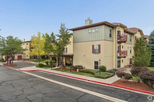 Building Photo - Willow Glen Senior