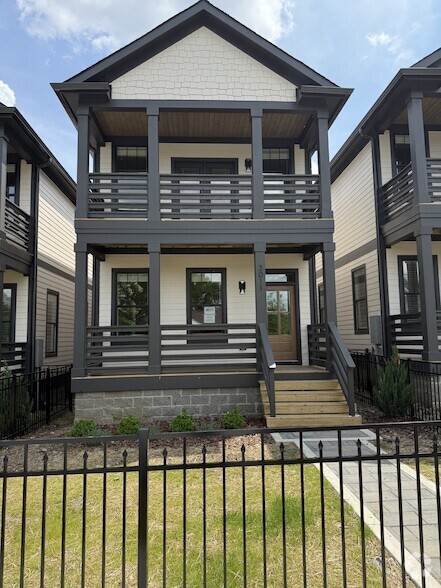 Building Photo - 3011 Batavia St Rental