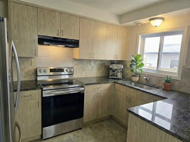 Building Photo - Brentwood Apartments