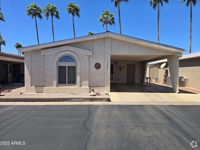 Building Photo - 6066 S Oakmont Dr Rental