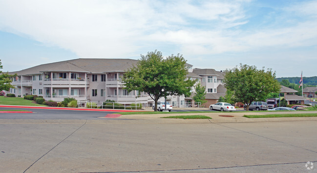 The Gardens at Arkanshire - The Gardens at Arkanshire Apartments