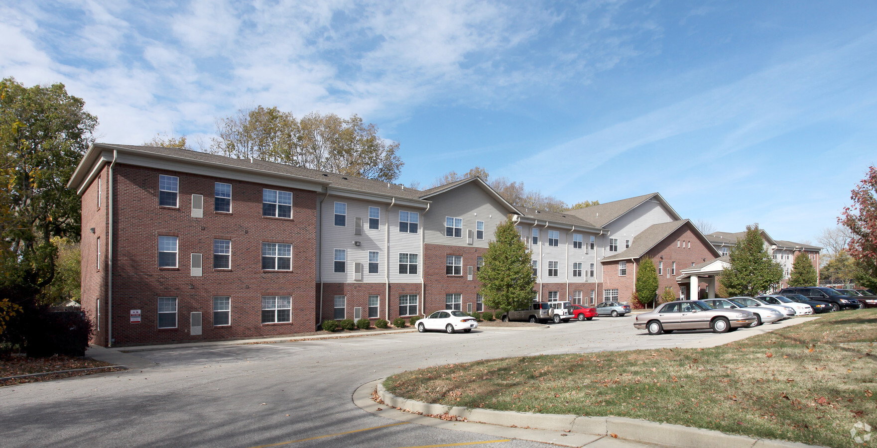 Main Street Commons Apartments - Greenwood, Indiana - 2 units available ...