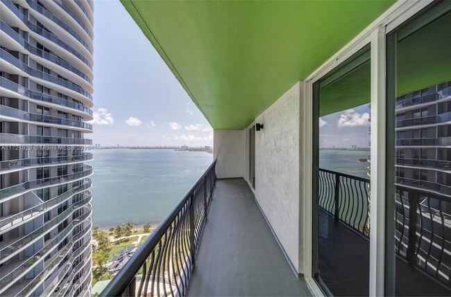 Photo - 1756 N Bayshore Dr Unit 19G Condo