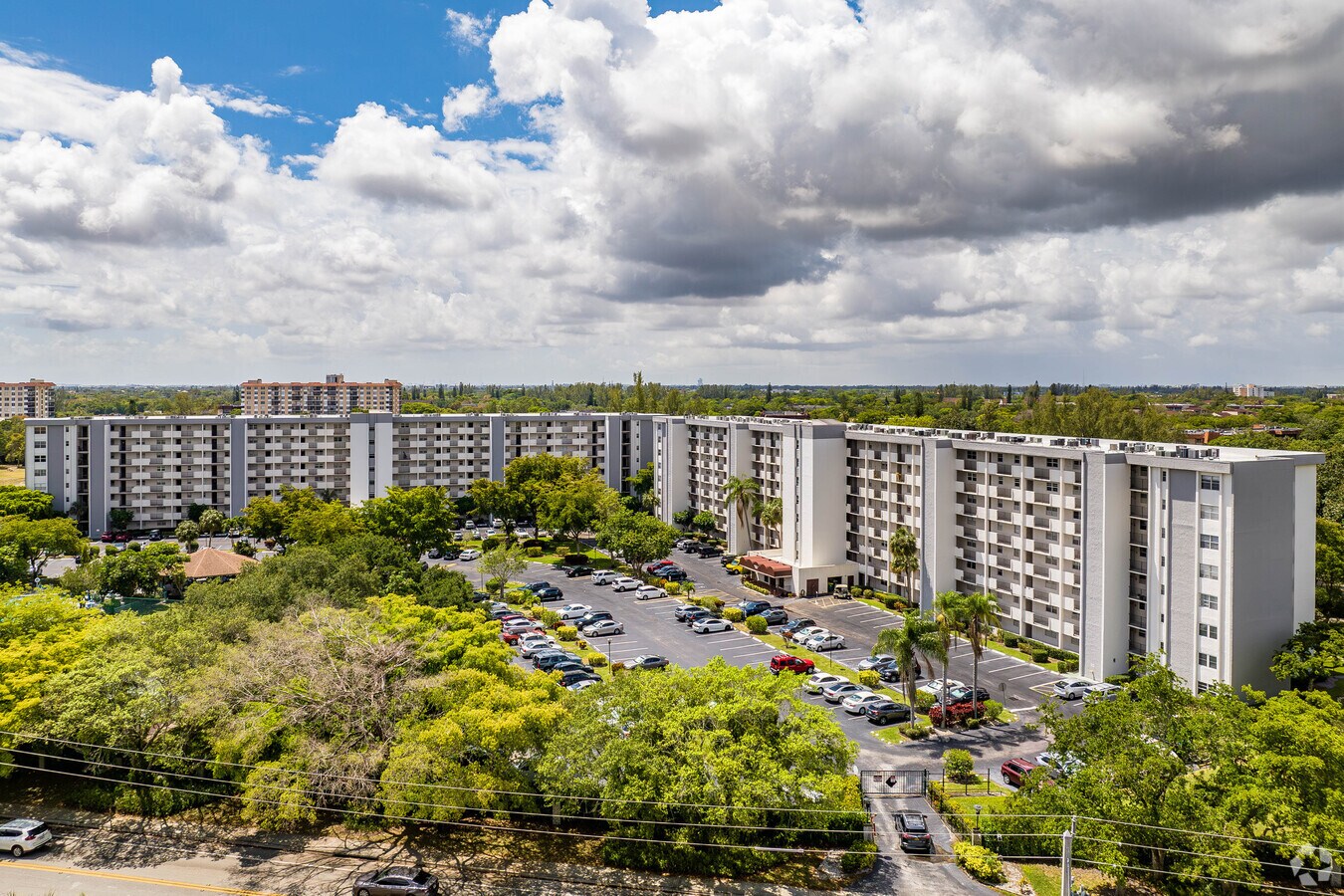 Photo - Hi Greens of Inverrary Apartments