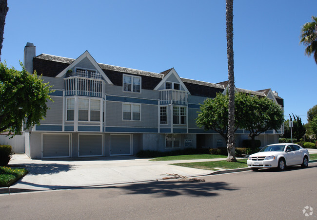 Building Photo - Queen Victoria Apartments