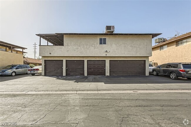 Building Photo - 2916 Karen Ave Rental