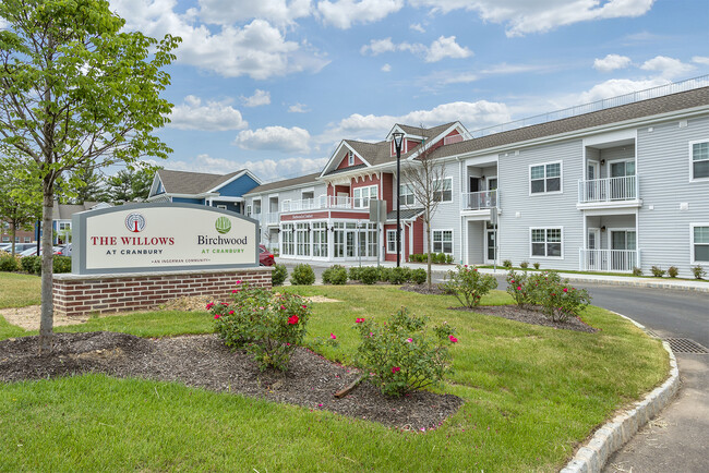 Birchwood & Willows at Cranbury Apartments - E Windsor, New Jersey - 1 ...