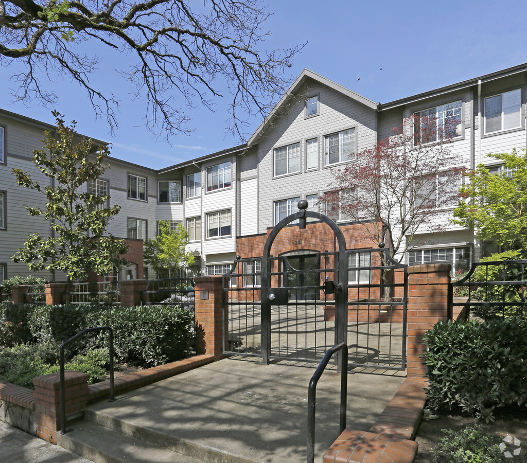 Allen Fremont Plaza - Allen Fremont Plaza Apartments