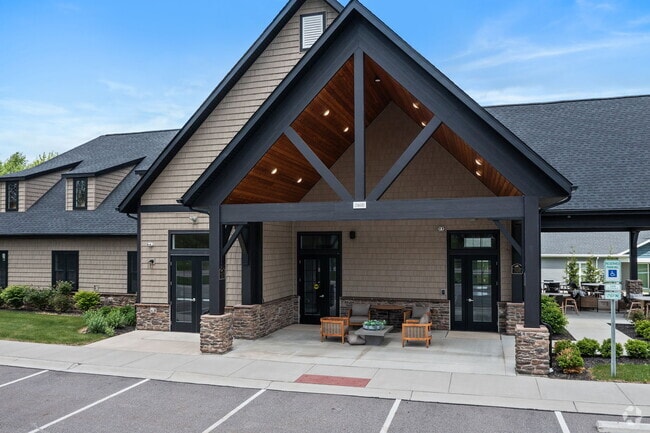 Building Photo - The Villas at Bakers Ridge Rental
