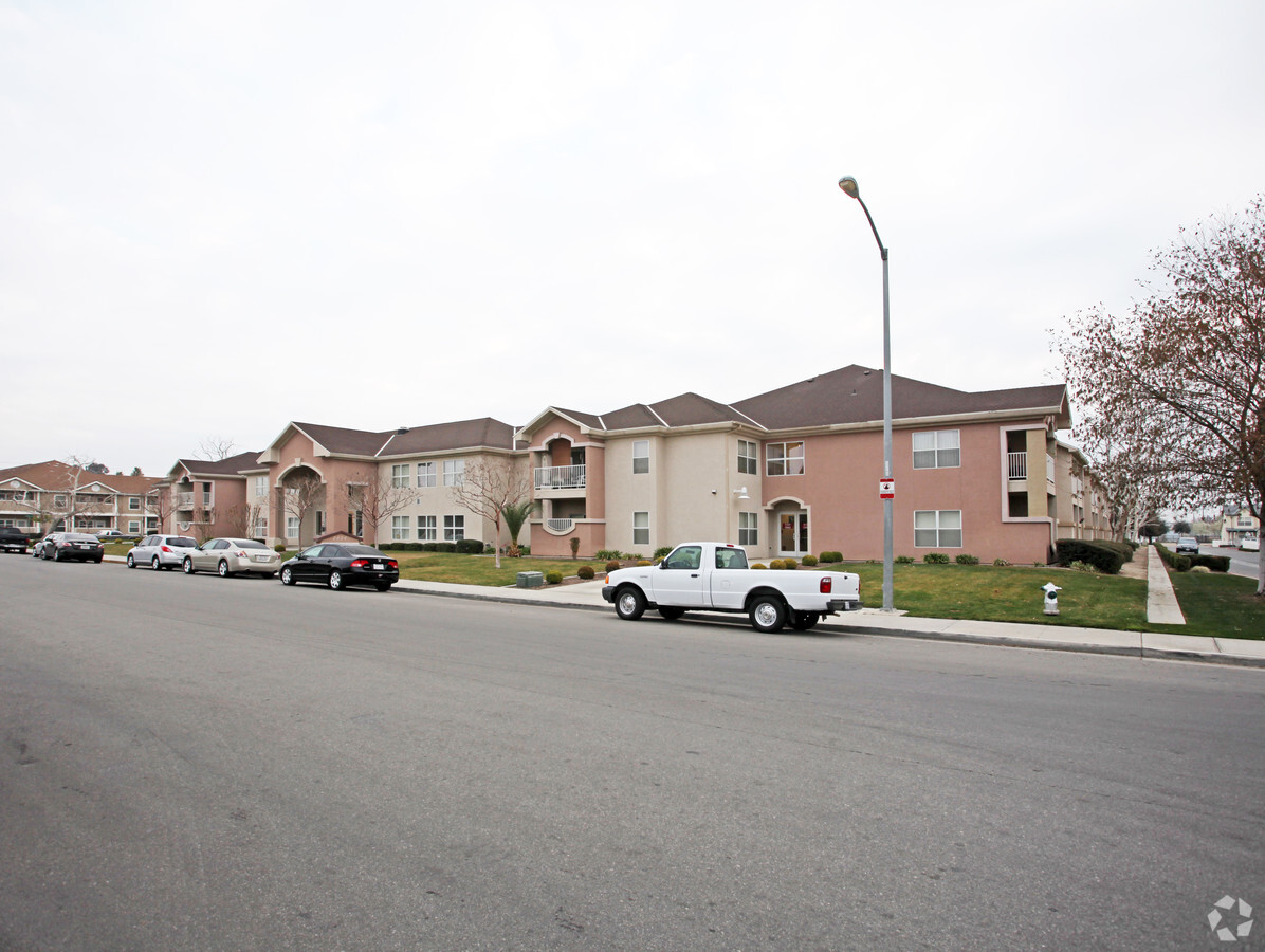 Photo - Park Place Senior Apartments