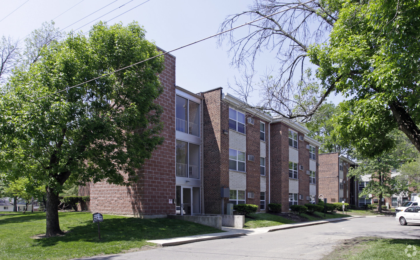 Photo - Madison Villa Apartments